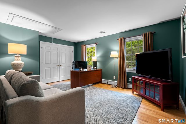 38 Brodwood Drive, Stamford, CT 06902