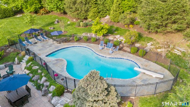 38 Brodwood Drive, Stamford, CT 06902