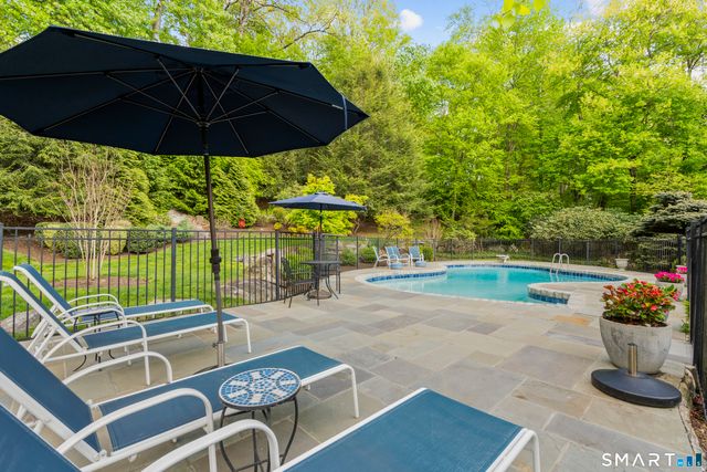 38 Brodwood Drive, Stamford, CT 06902