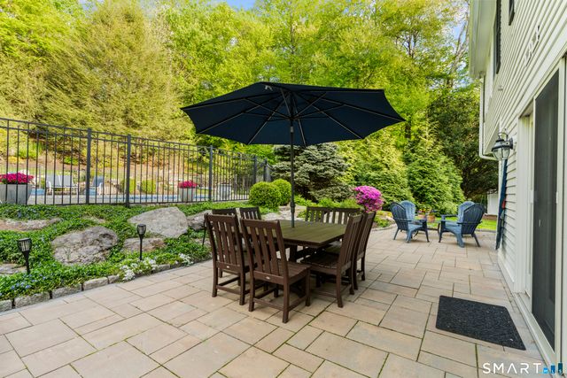 38 Brodwood Drive, Stamford, CT 06902