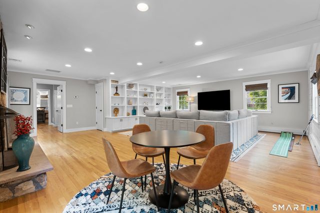 38 Brodwood Drive, Stamford, CT 06902