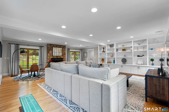 38 Brodwood Drive, Stamford, CT 06902