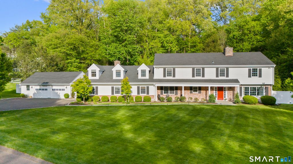 38 Brodwood Drive, Stamford, CT 06902
