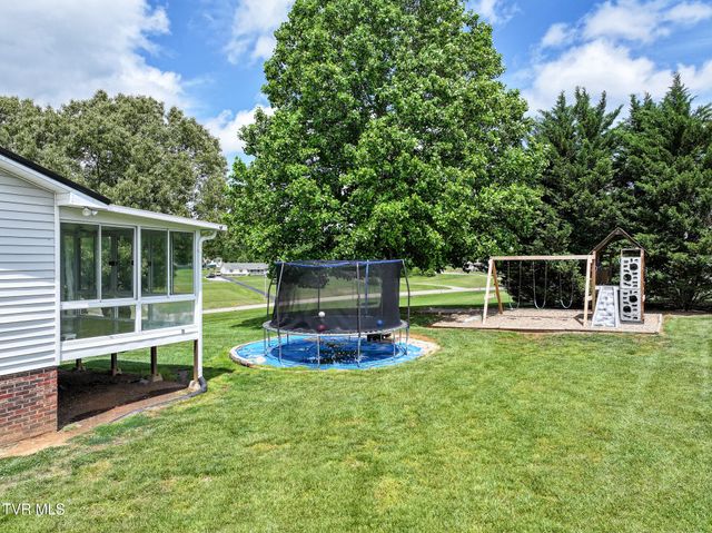 122 Earlington Drive, Greeneville, TN 37743