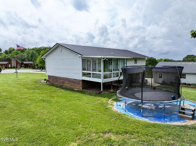 122 Earlington Drive, Greeneville, TN 37743