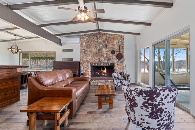 54050 E 258 Road, Afton, OK 74331