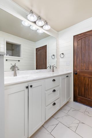 54050 E 258 Road, Afton, OK 74331