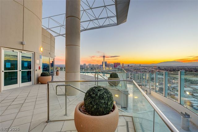 200 Hoover Avenue 1502, Las Vegas, NV 89101