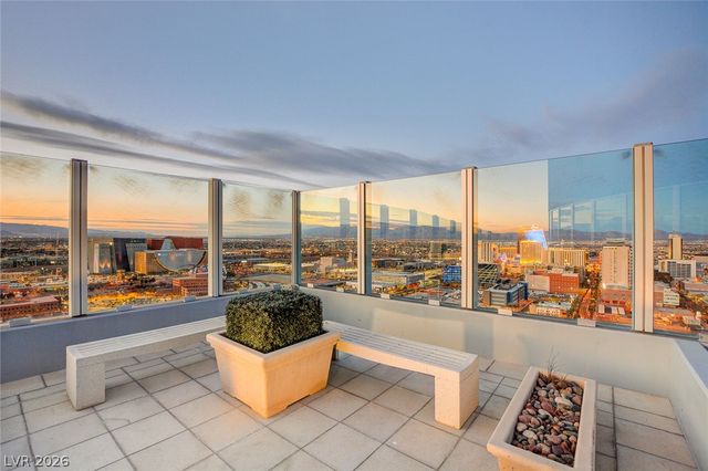 200 Hoover Avenue 1502, Las Vegas, NV 89101
