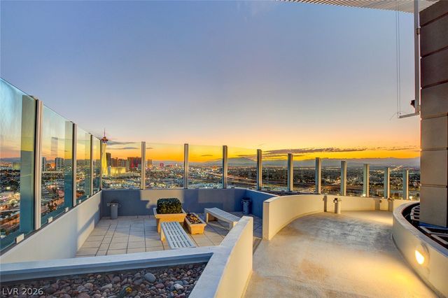200 Hoover Avenue 1502, Las Vegas, NV 89101