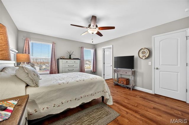 523 Falcons Flight, Wright City, MO 63390