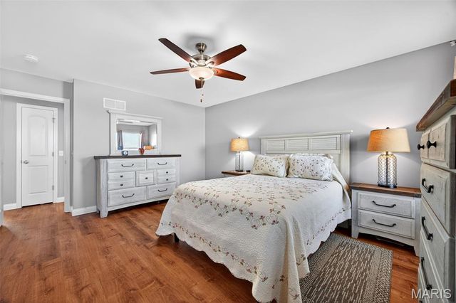 523 Falcons Flight, Wright City, MO 63390