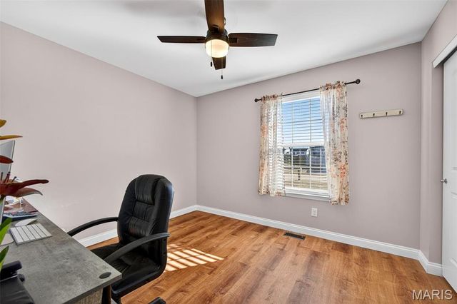 523 Falcons Flight, Wright City, MO 63390