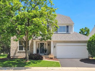 1195 Masters Parkway, Aurora, IL 60506
