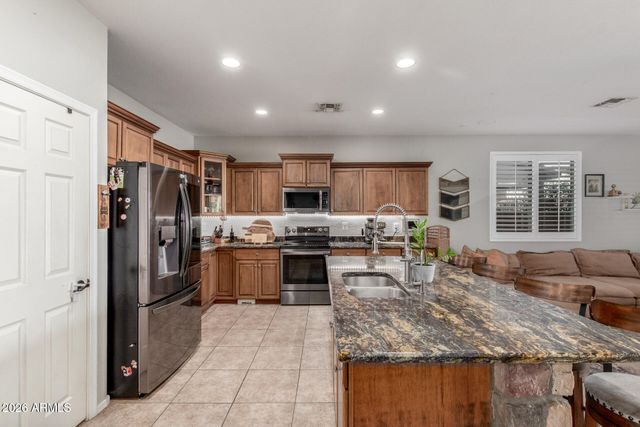 21466 E ROUNDUP Way, Queen Creek, AZ 85142