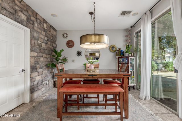 21466 E ROUNDUP Way, Queen Creek, AZ 85142