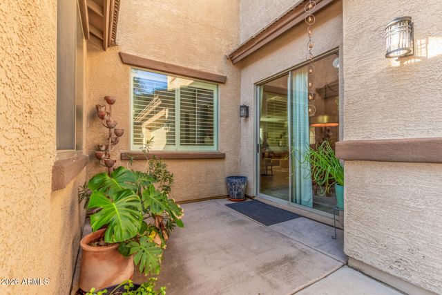 21466 E ROUNDUP Way, Queen Creek, AZ 85142