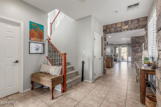 21466 E ROUNDUP Way, Queen Creek, AZ 85142