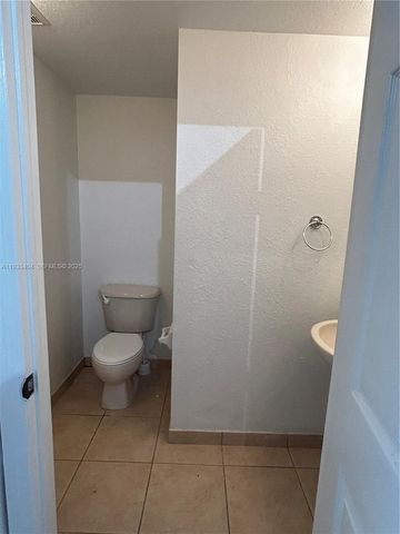 10721 NW 81st Ln 0, Doral, FL 33178