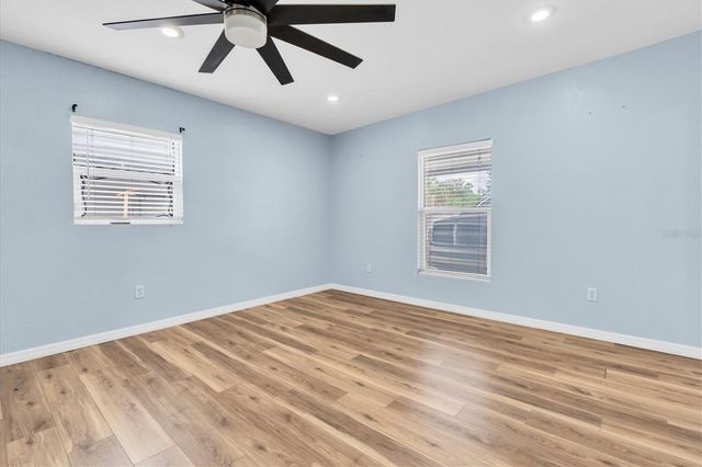 200 62ND STREET N, St Petersburg, FL 33710