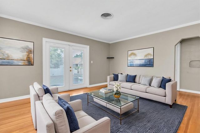 200 62ND STREET N, St Petersburg, FL 33710