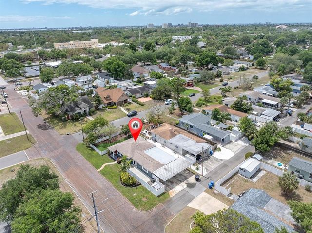 200 62ND STREET N, St Petersburg, FL 33710