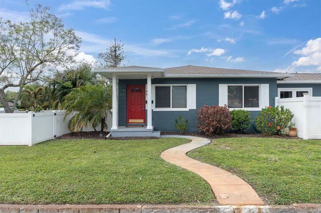 200 62ND STREET N, St Petersburg, FL 33710