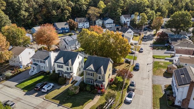53 Hiawatha Ave, Waltham, MA 02451