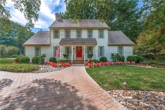 423 Weston RD, Yorktown, VA 23692