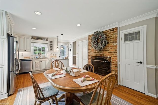 423 Weston RD, Yorktown, VA 23692
