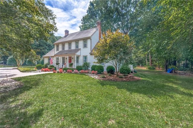 423 Weston RD, Yorktown, VA 23692