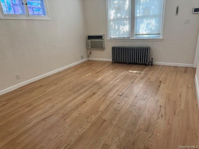 83-19 255th Street, Floral Park, NY 11004