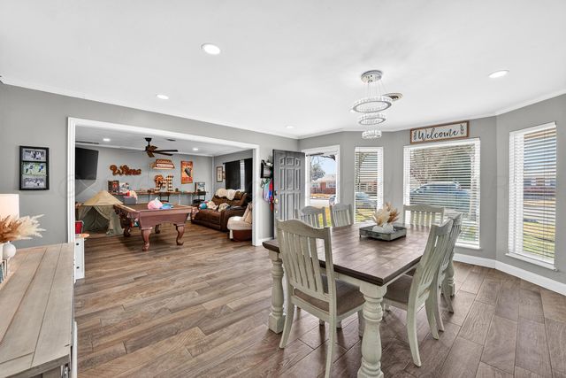 1009 Cherry Avenue, Dalhart, TX 79022