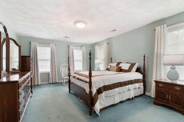 21 Partridge Lane, Wakefield, MA 01880