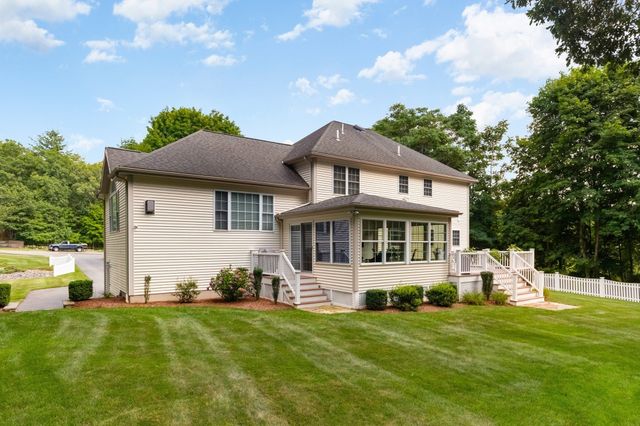 21 Partridge Lane, Wakefield, MA 01880