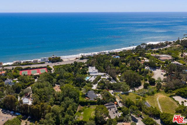 6456 Sycamore Meadows Drive, Malibu, CA 90265