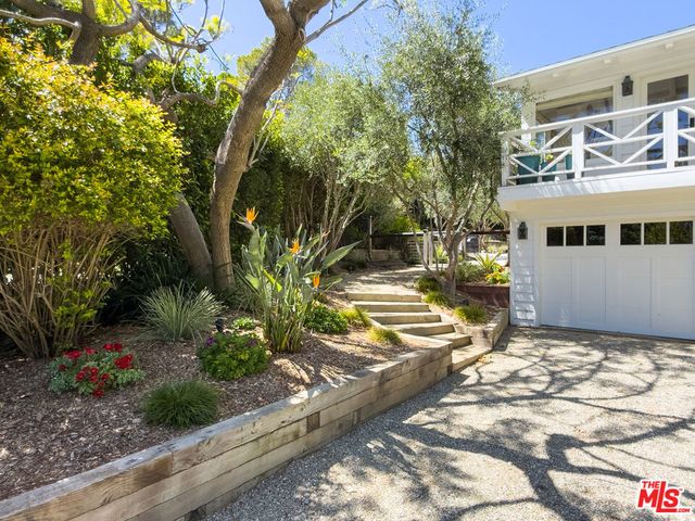 6456 Sycamore Meadows Drive, Malibu, CA 90265