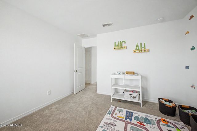 1996 E LARIAT Avenue, San Tan Valley, AZ 85140