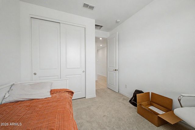 1996 E LARIAT Avenue, San Tan Valley, AZ 85140