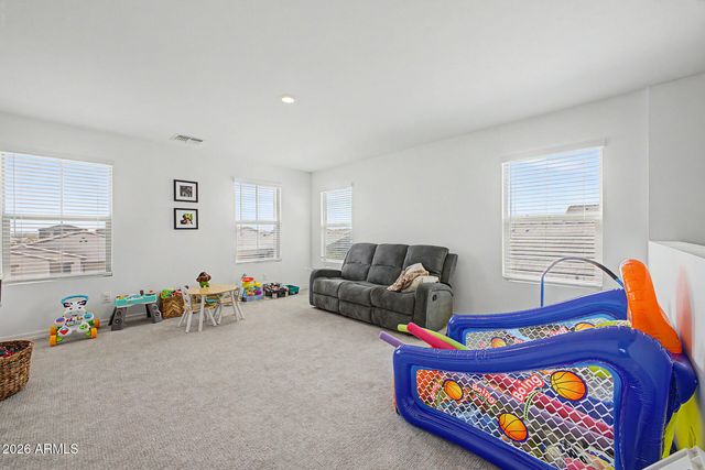 1996 E LARIAT Avenue, San Tan Valley, AZ 85140