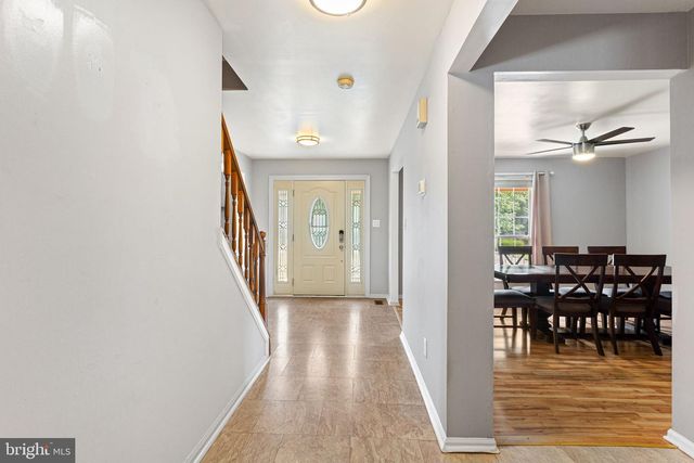 10 CRISFIELD RD, Sicklerville, NJ 08081
