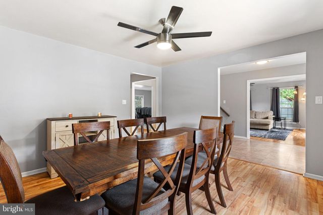 10 CRISFIELD RD, Sicklerville, NJ 08081