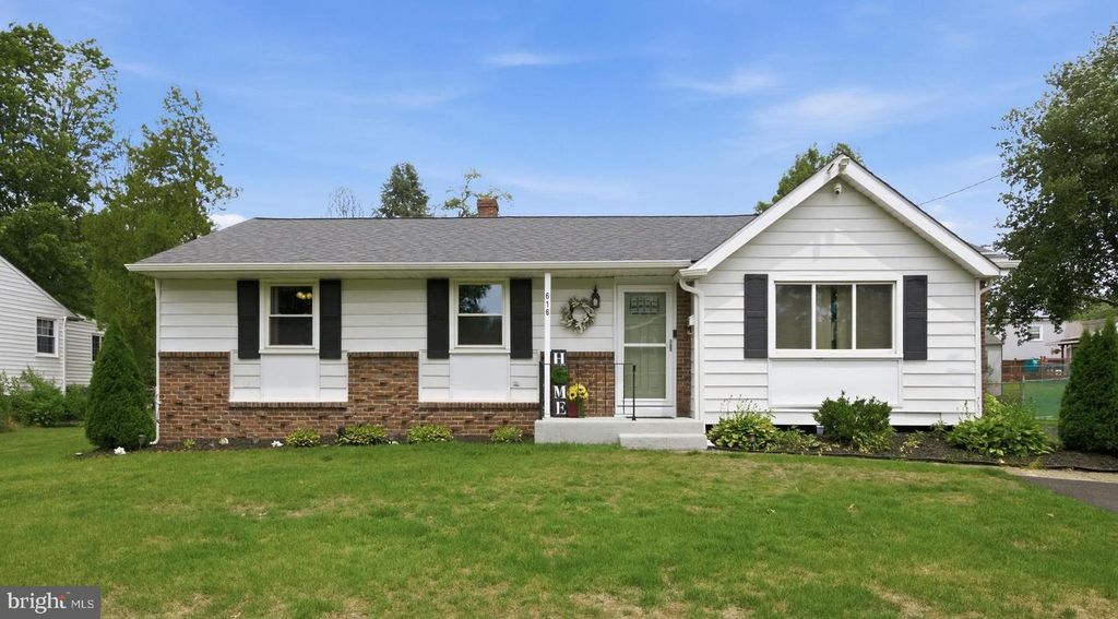 616 DARTMOUTH AVE, Cinnaminson, NJ 08077