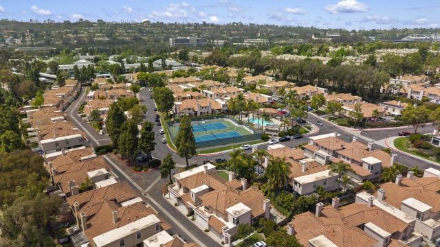 12305 Caminito Mira Del Mar, San Diego, CA 92130
