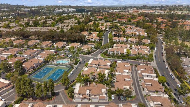 12305 Caminito Mira Del Mar, San Diego, CA 92130