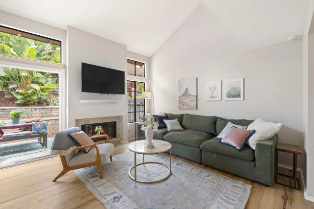 12305 Caminito Mira Del Mar, San Diego, CA 92130