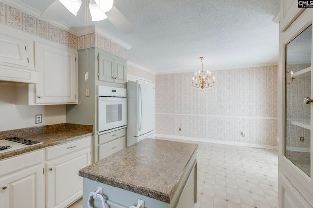 241 Woodridge Circle, Lugoff, SC 29078