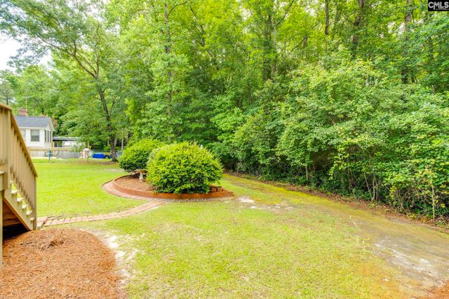 241 Woodridge Circle, Lugoff, SC 29078