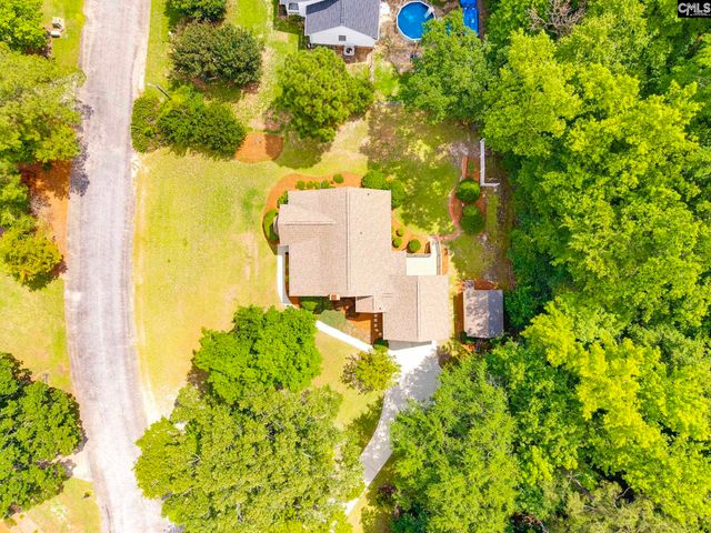 241 Woodridge Circle, Lugoff, SC 29078
