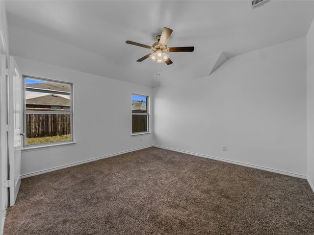 2126 Hobby Drive, Forney, TX 75126